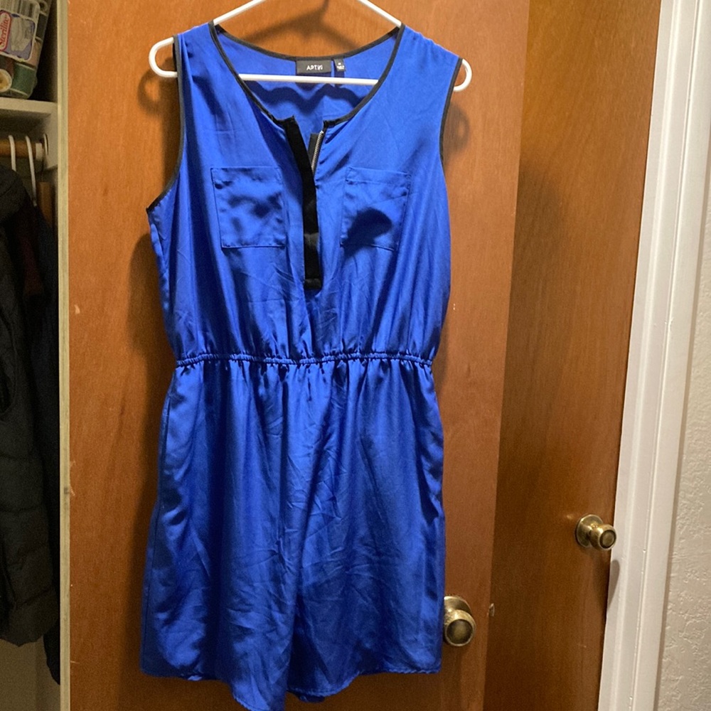 Apt 9 light weight sleeveless romper dress